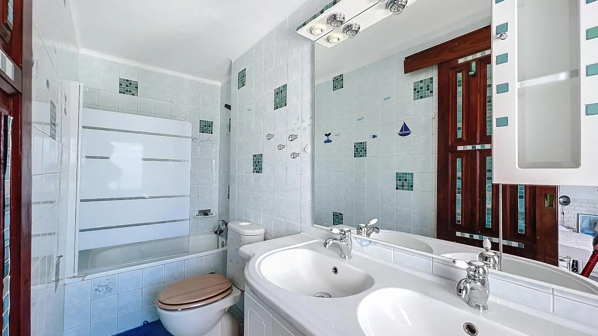 Port Moxo 4 2B - Beau Duplex Vue Canal Apartment Empuriabrava