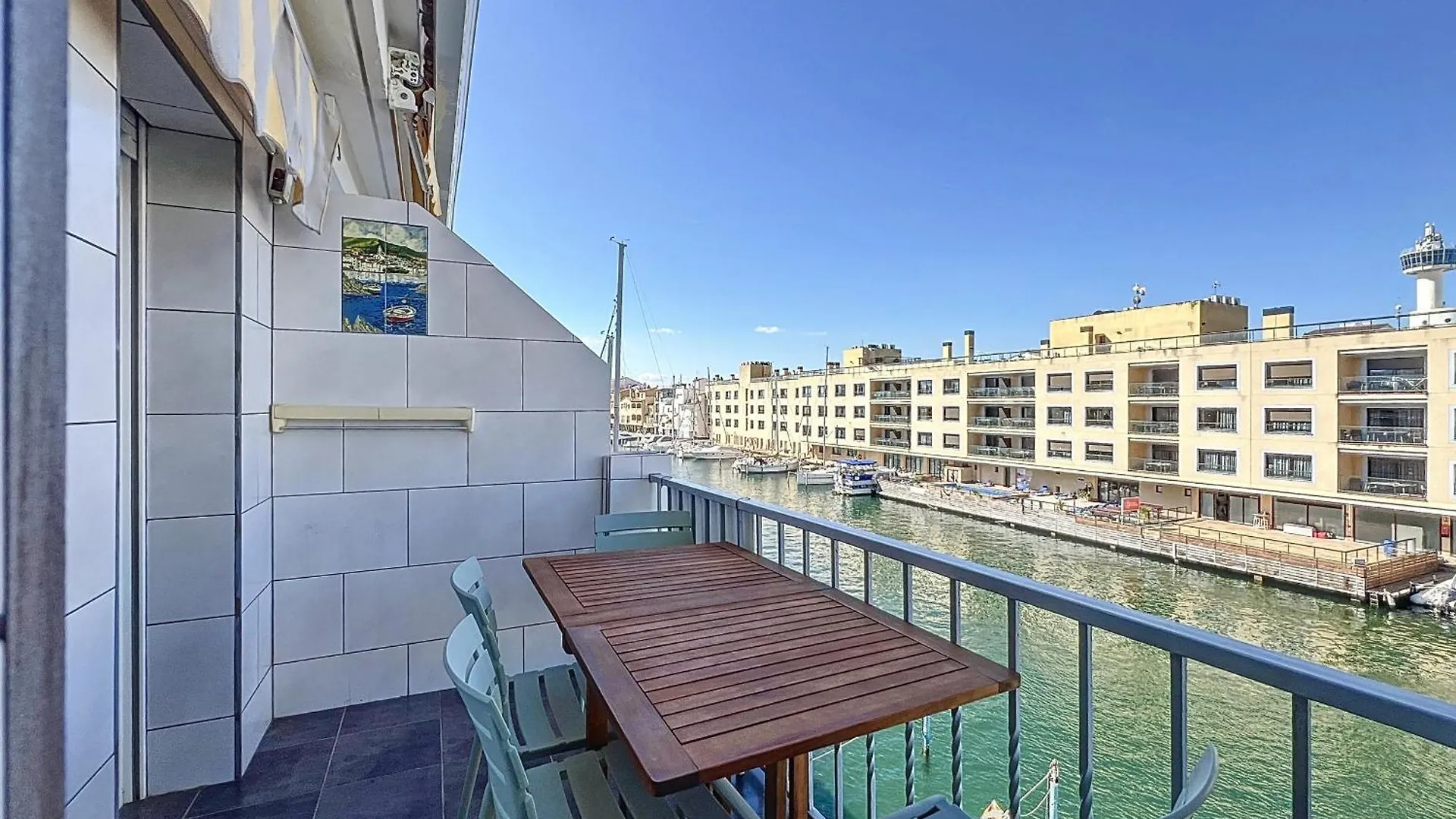 Port Moxo 4 2B - Beau Duplex Vue Canal Apartment Empuriabrava Spain